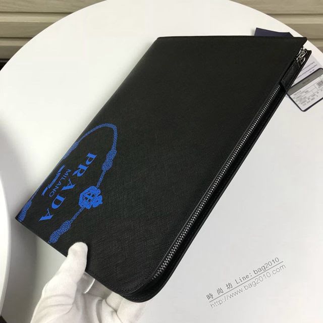 prada手包 普拉達2020最新款皮革手拿包 2VN003 Prada黑色男士手拿包  pyd2414